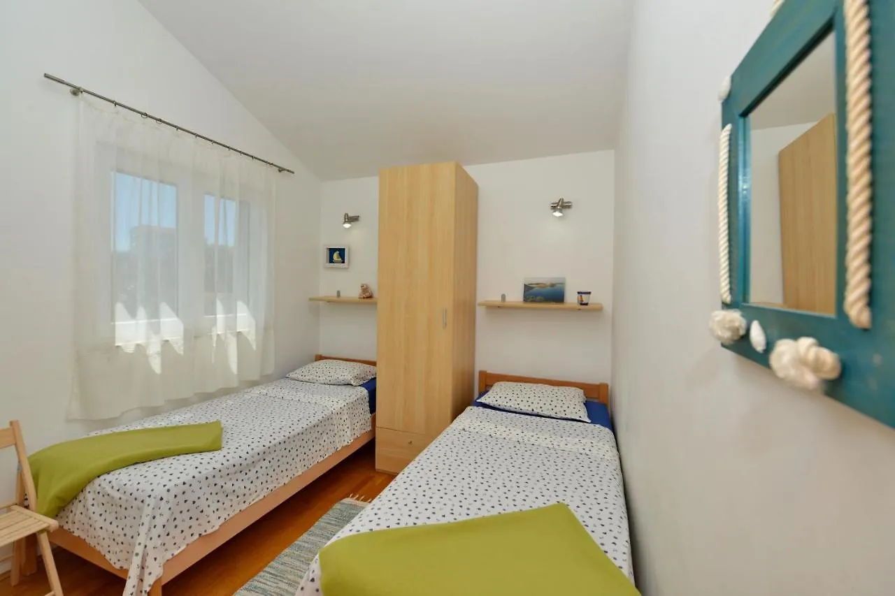 Apartmani Vila Karla, Dobropoljana, Otok Pasman Dobropoljana