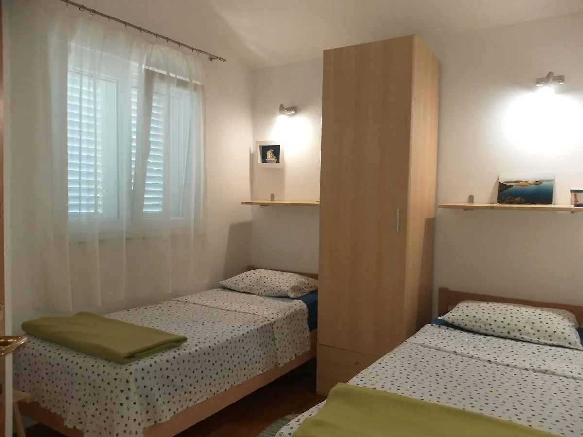 Apartmani Vila Karla, Dobropoljana, Otok Pasman