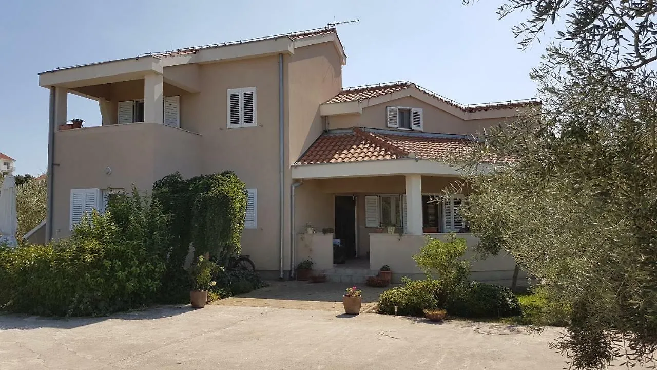 Apartmani Vila Karla, Dobropoljana, Otok Pasman Dobropoljana