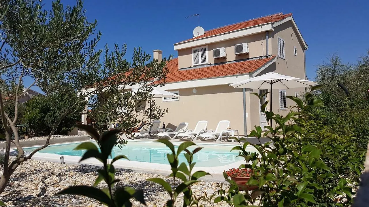 Apartmani Vila Karla, Dobropoljana, Otok Pasman 0*, Dobropoljana