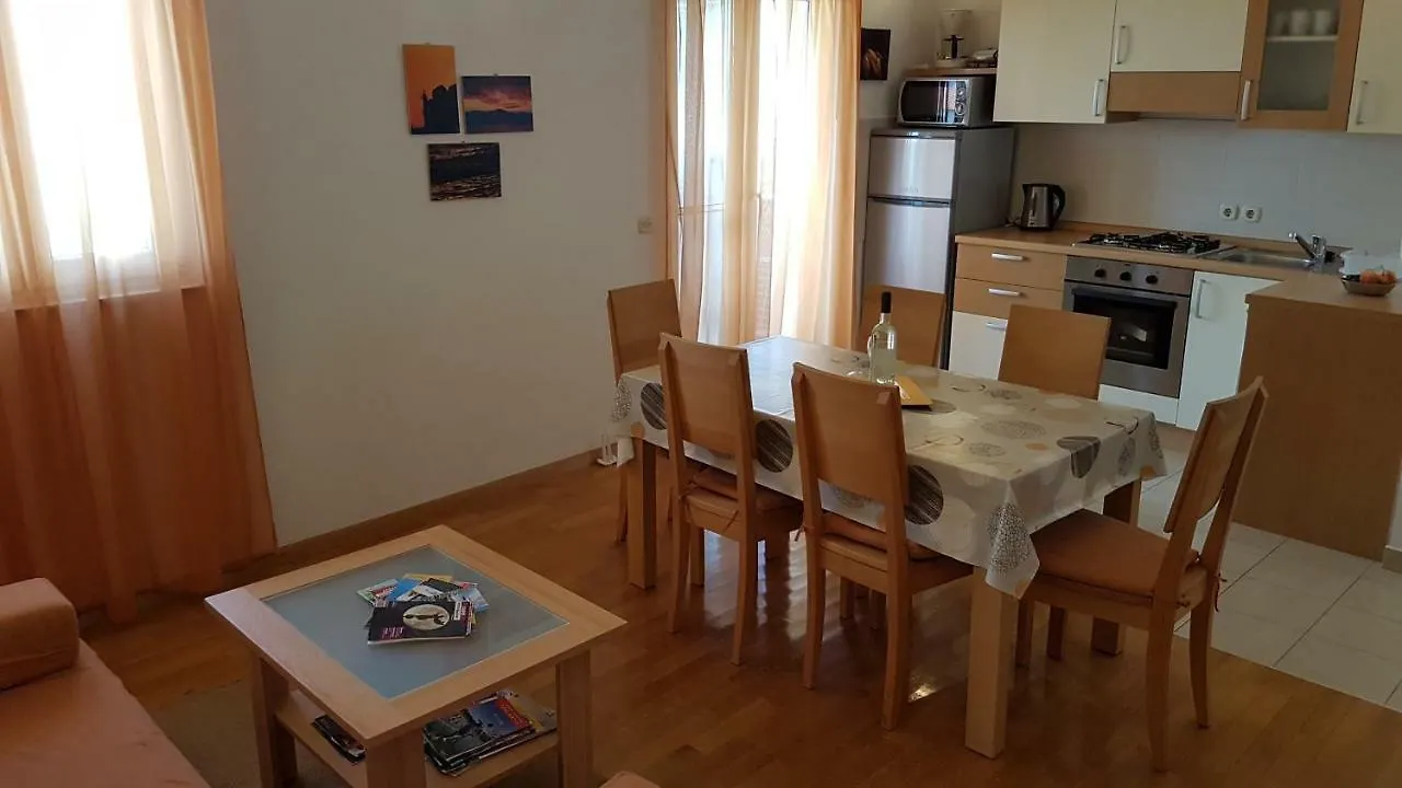 Apartmani Vila Karla, Dobropoljana, Otok Pasman Croatia