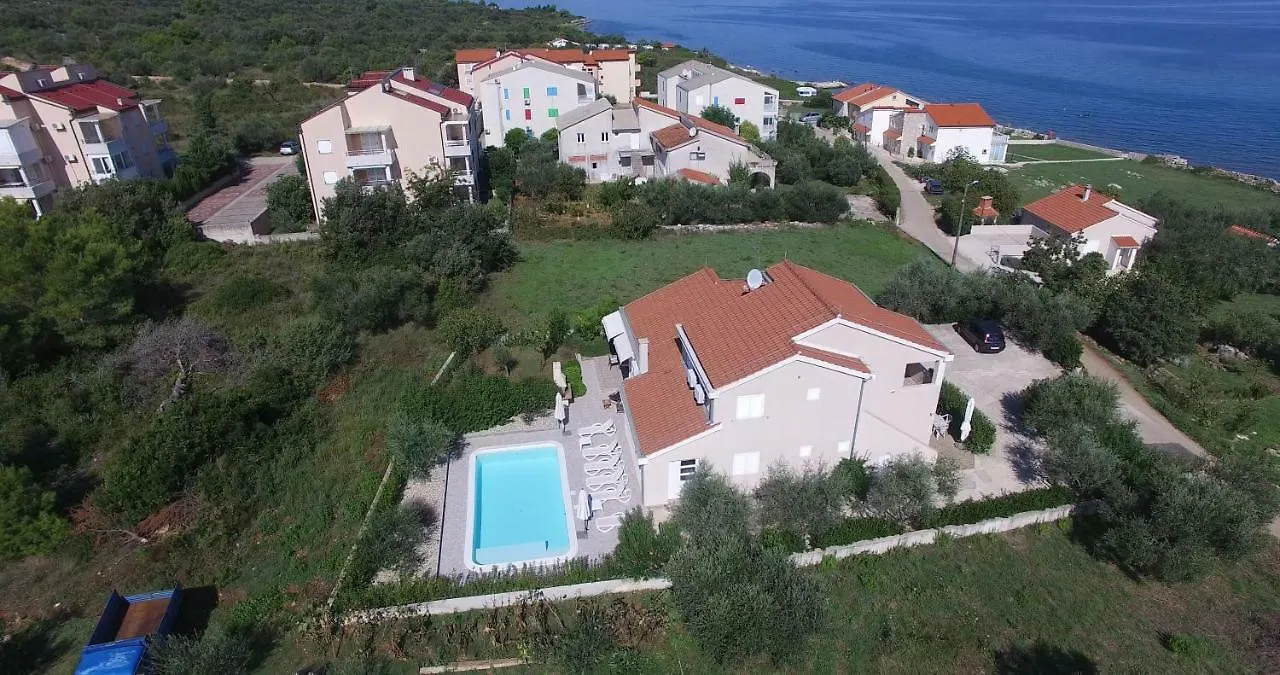 Apartmani Vila Karla, Dobropoljana, Otok Pasman