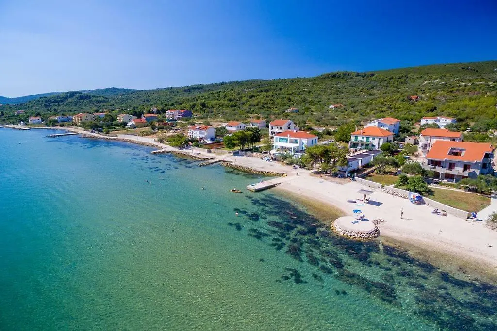 Apartmani Vila Karla, Dobropoljana, Otok Pasman 0*, Dobropoljana