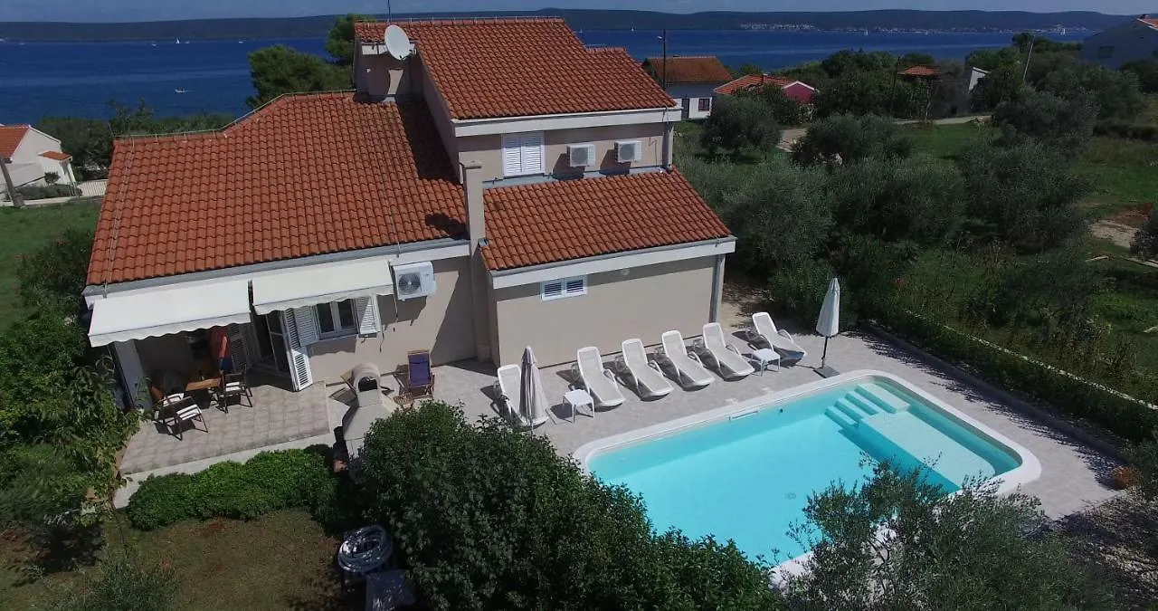 Apartmani Vila Karla, Dobropoljana, Otok Pasman