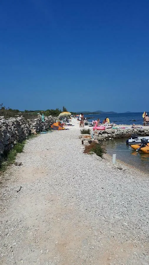 Apartmani Vila Karla, Dobropoljana, Otok Pasman