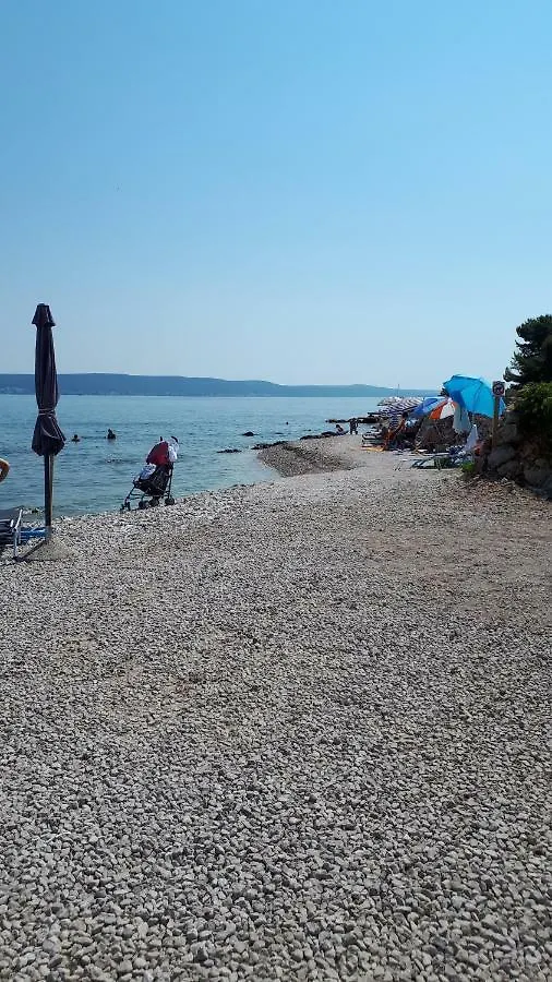 Apartment Apartmani Vila Karla, Dobropoljana, Otok Pasman Croatia