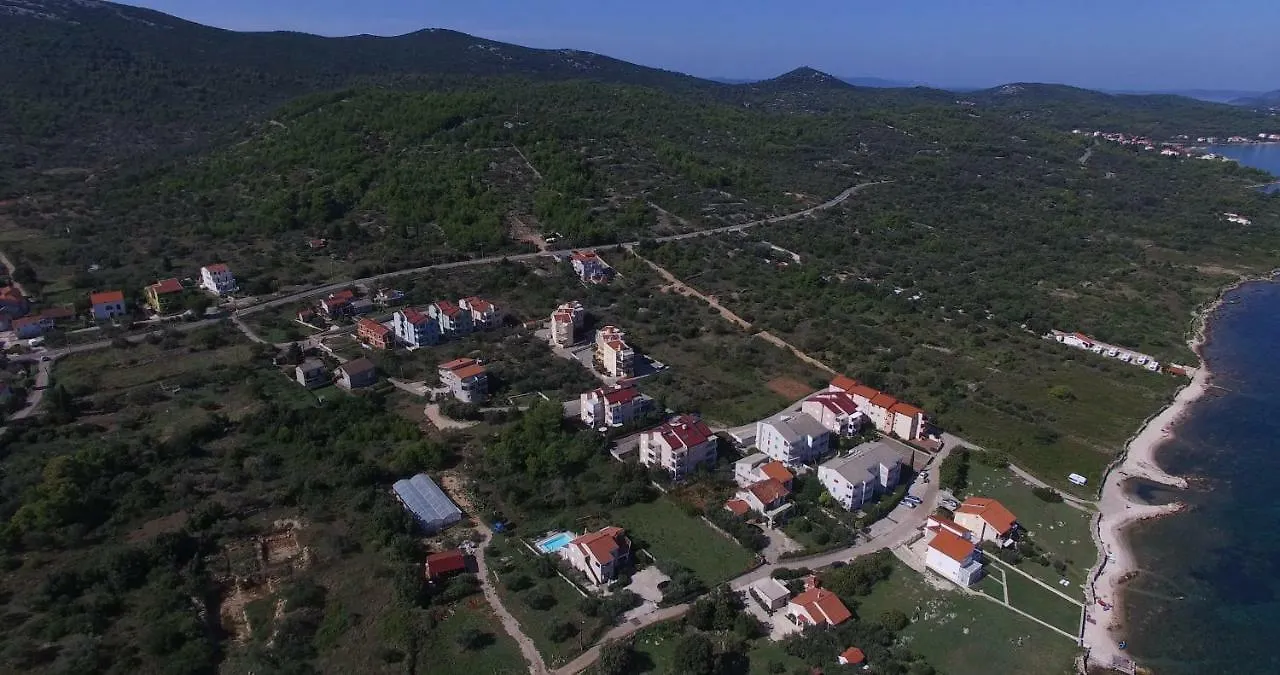 Apartment Apartmani Vila Karla, Dobropoljana, Otok Pasman